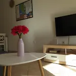 Lucia Apartman *