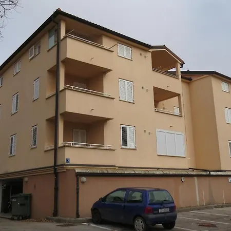 Lucia Apartment